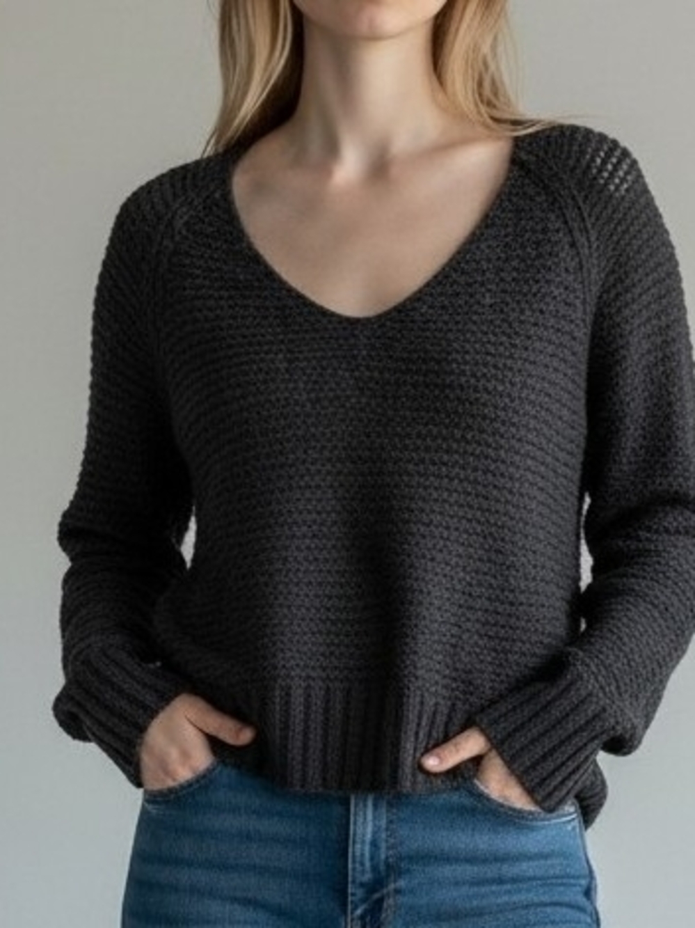 Aerie Women's Dark Charcoal Scoop Neck Knit Sweater